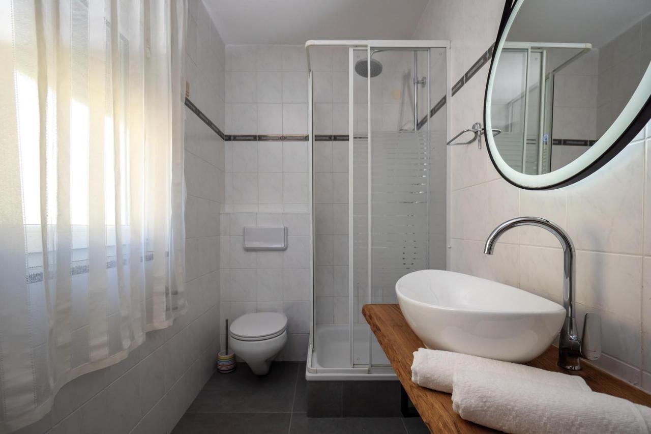 Apartments Domic Banjole Extérieur photo