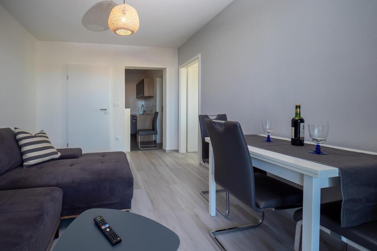 Apartments Domic Banjole Extérieur photo